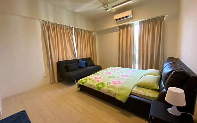 By The Sea @ Luxury Suites, Batu Ferringhi