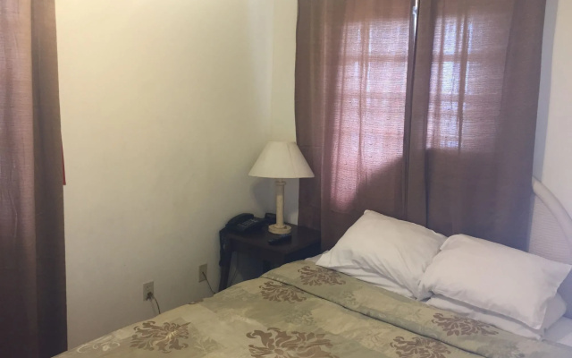 Sunset Gardens Guesthouse