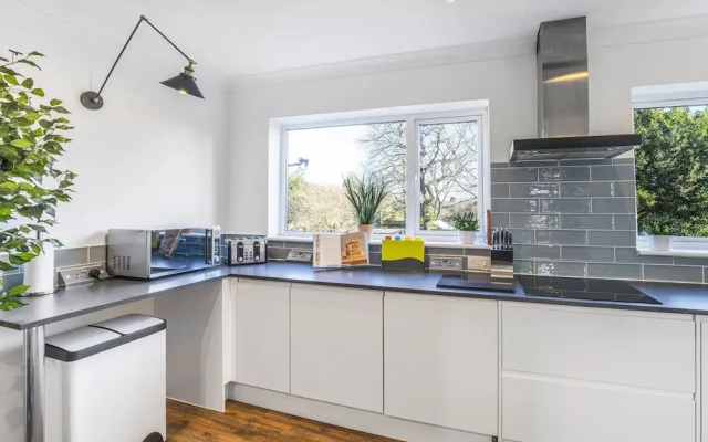 Angus Suites by Your Lettings