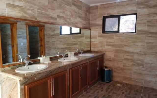 Wadi Rum Bedouin Prince Camp