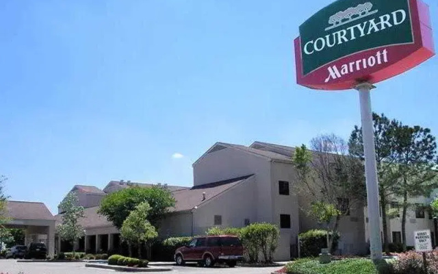 Courtyard Jackson