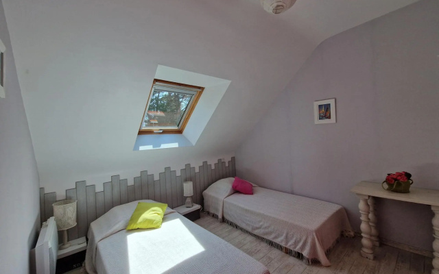 Very nice holiday appartment with private terrace, Erquy
