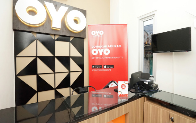 Graha 8 Syariah By OYO Rooms