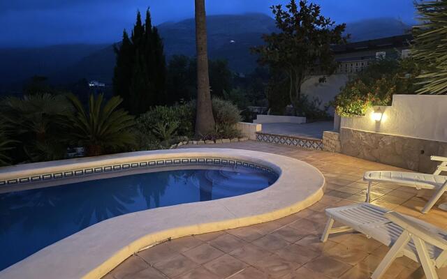 Charming 4pax Villa in the Mountains Spectacular View Private Pool