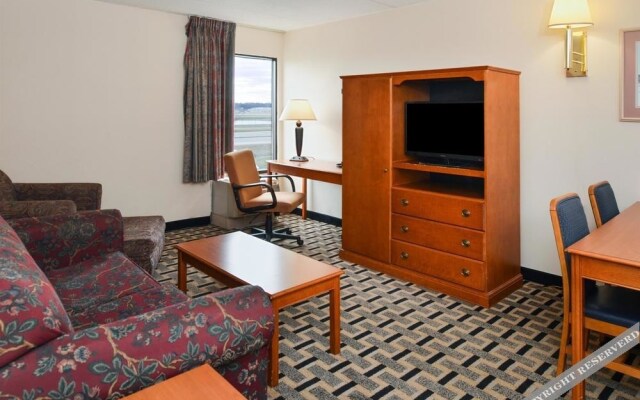 Americas Best Value Inn Moline - Moline, IL