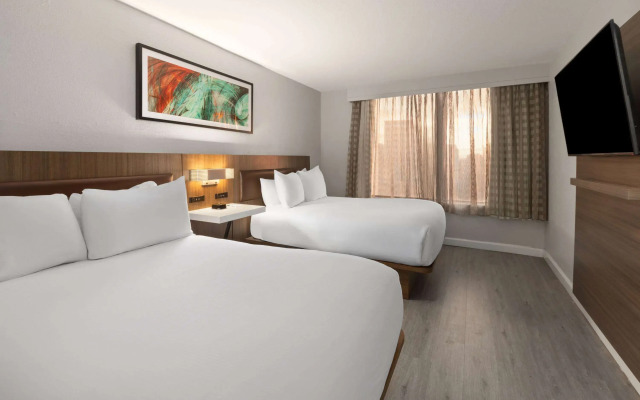 Wyndham Garden Norfolk Downtown