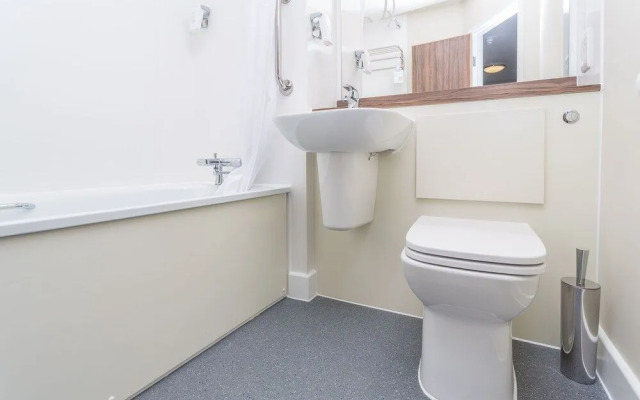 Penny Hedge, Whitby by Marston's Inns