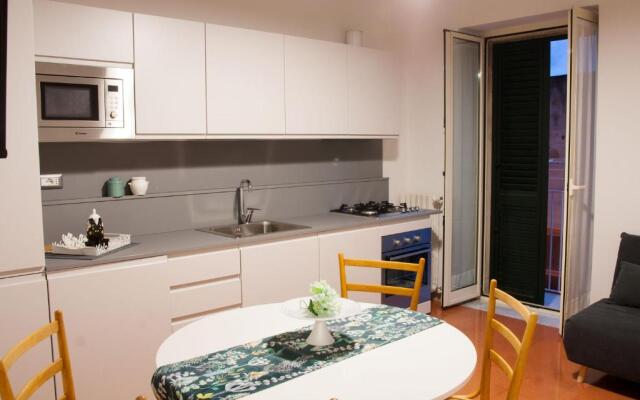 Amore Se Luxury Apartment