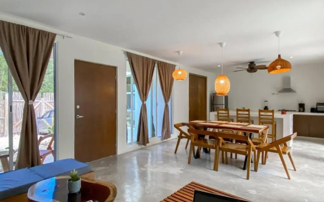 Villa Kuxtah, Beautiful bungalow with Private Pool