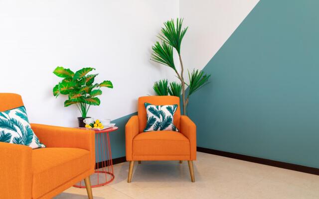 Tiara Aquamarine - 302- PJ