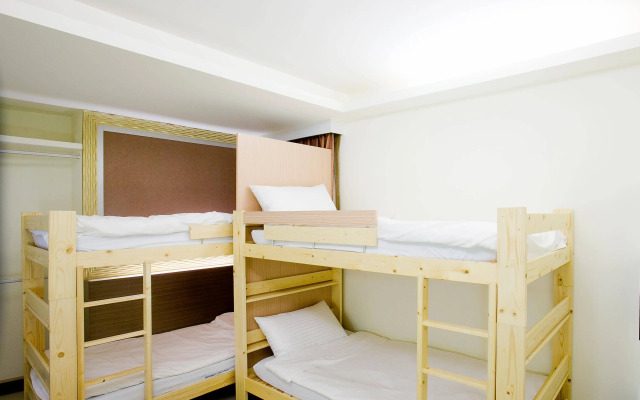 Dongmen Hotel
