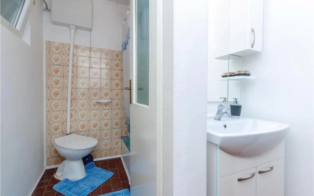 Two-Bedroom Apartment in Jadrija