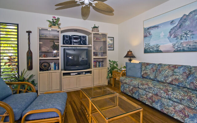 Wailea Ekolu - CoralTree Residence Collection