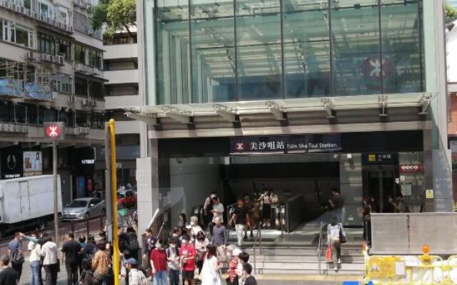 Sasa Inn (TST Metro C2)