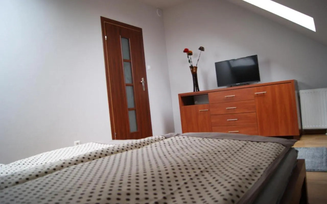 Hostel Mira