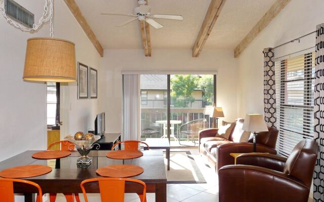 Inviting Condo With Pool Just a Steps From the Beach