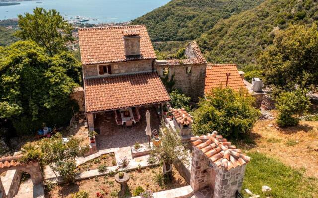 Old Stone House Tivat Villas I&Ii