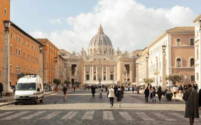 Santamaura Vatican Apartment