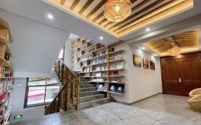 Yunqi · She Hostel