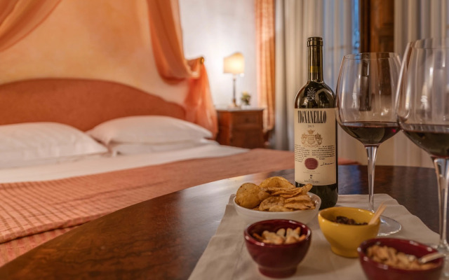 In Piazza della Signoria - Residenza d'Epoca