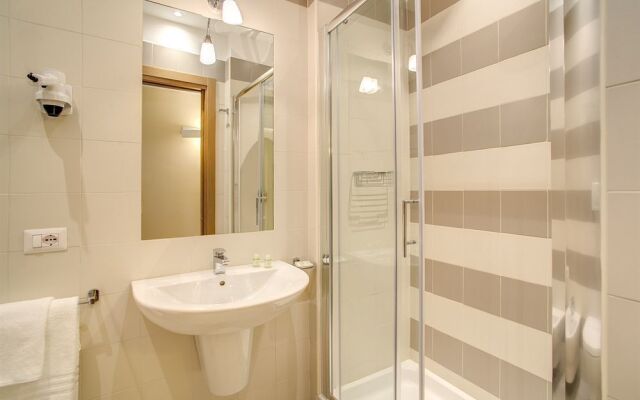 Top Floor Navona Guest House