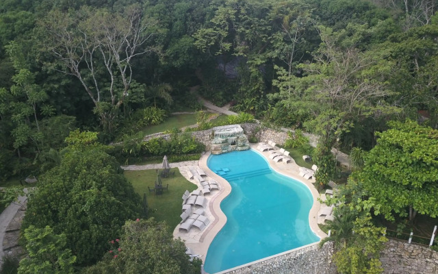 Hotel La Aldea del Halach Huinic