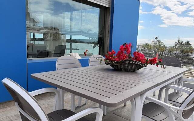 Beachfront Loft in Puerto de Mogan