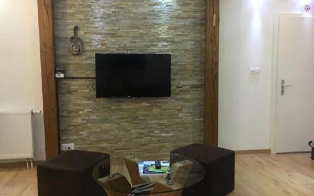 Studio cosy au centre de Couvet