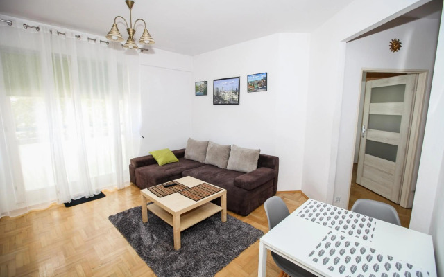 Green Kabaty Apartment