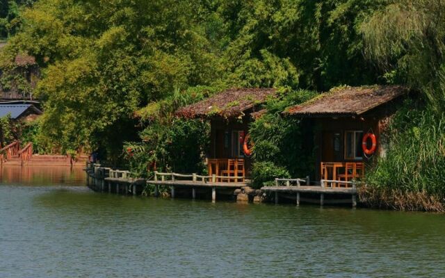 Guanlan Shanshuitlanyuan Tourism Culture Garden