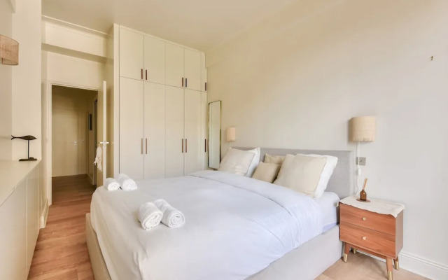 Prestige Paris Posh 16rd