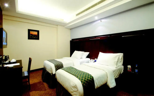 Awan Hotel