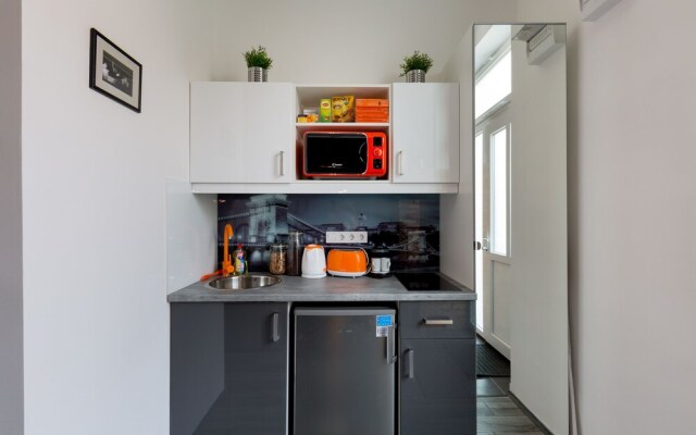 BPM - Downtown Studio and Luxury Apartments