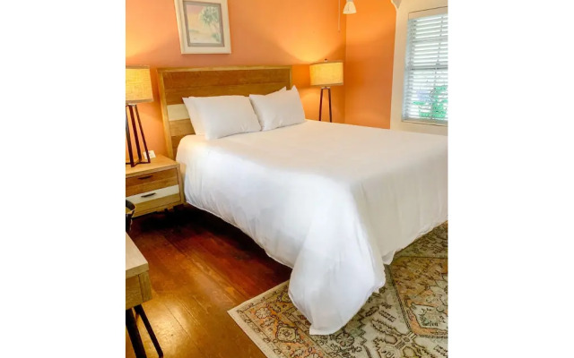 Beach Drive Inn Bed & Breakfast