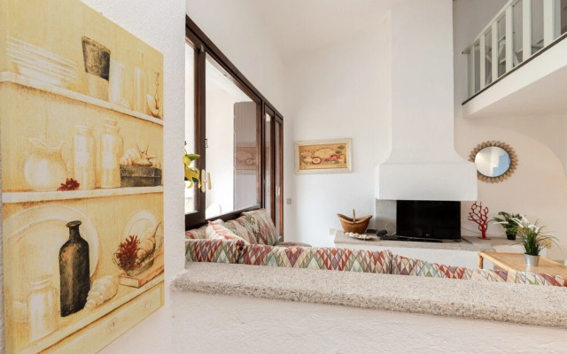 Il Vecchio Faro Dalia 6 50m From The Sea