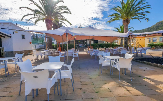 Rescator Resort 329 in Roses