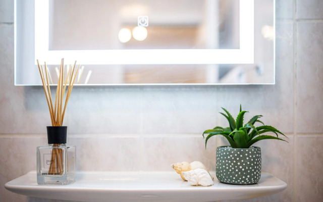 EG Wohnung, zentral, TOP Anbindung, mit großer Terrasse