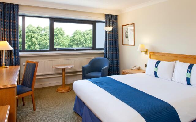 Holiday Inn Cardiff City Centre by IHG
