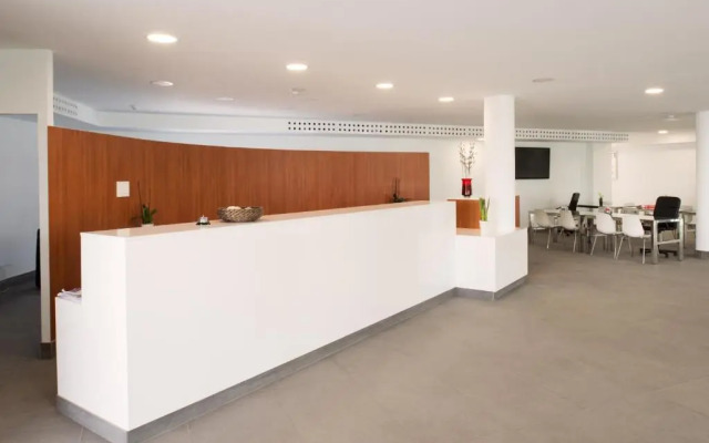 Hyde Park Lane Villas