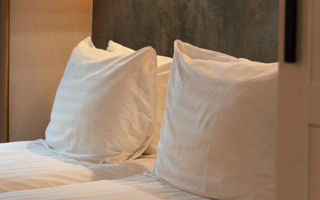 Midtown Hotel Twin Studio