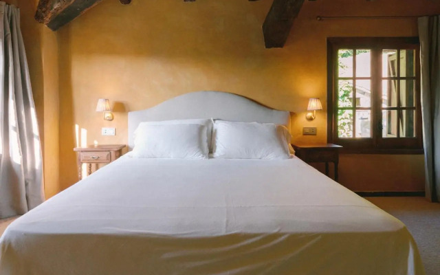 Off Grid Girona - New Opening (Adults Only)