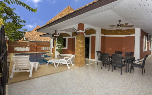 Villa Valery Close to the Beach