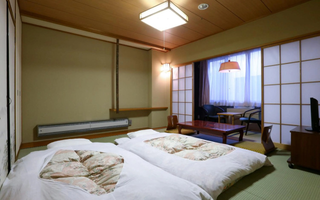 Hotel Yudanaka – Guest Rooms – Yamanouchi