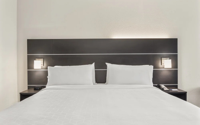 Holiday Inn Express & Suites Hardeeville - Hilton Head by IHG