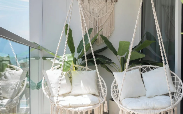 Armonía Luxe Condo Experience