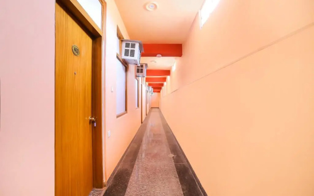 Kunal Palace by OYO Rooms