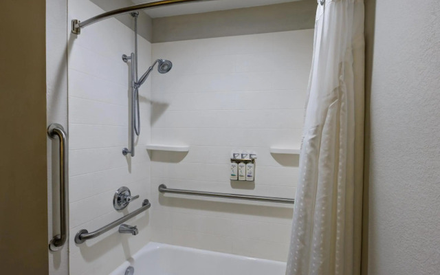 Holiday Inn Express Hotel & Suites Shelbyville Indianapolis by IHG