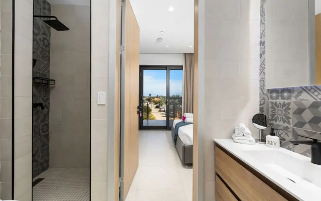 Sea View Exclusive Penthouse Outdoor Dining 3BR