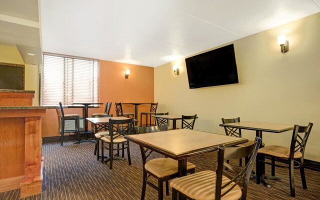 Holiday Inn Express Minneapolis West Plymouth by IHG