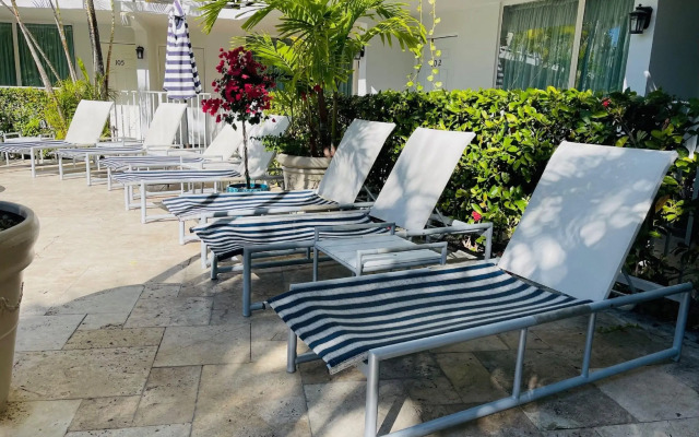 Ocean Mile Hotel